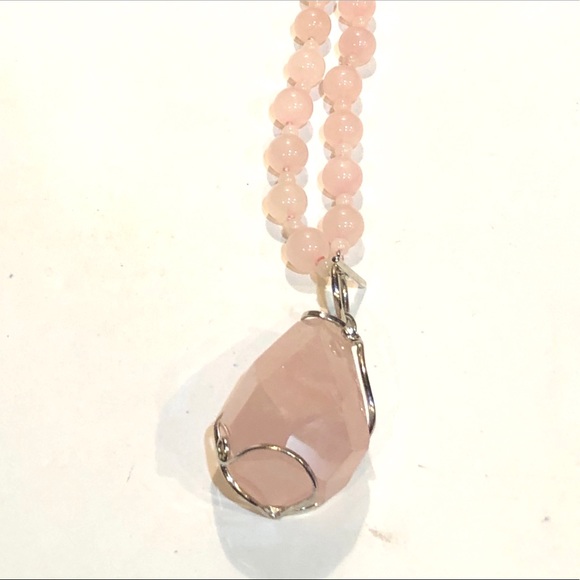 Beautiful Genuine Rose Quartz Pendant Necklace - Picture 4 of 6